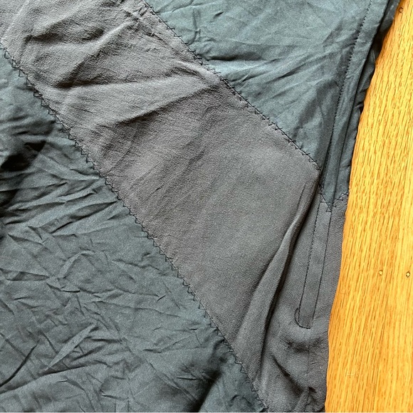 SALE - H&M black silk and satin dress - Picture 5 of 10